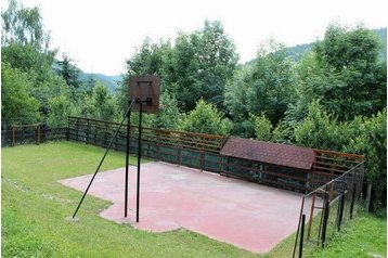 Slovacia Chata Veľké Rovné, Exteriorul